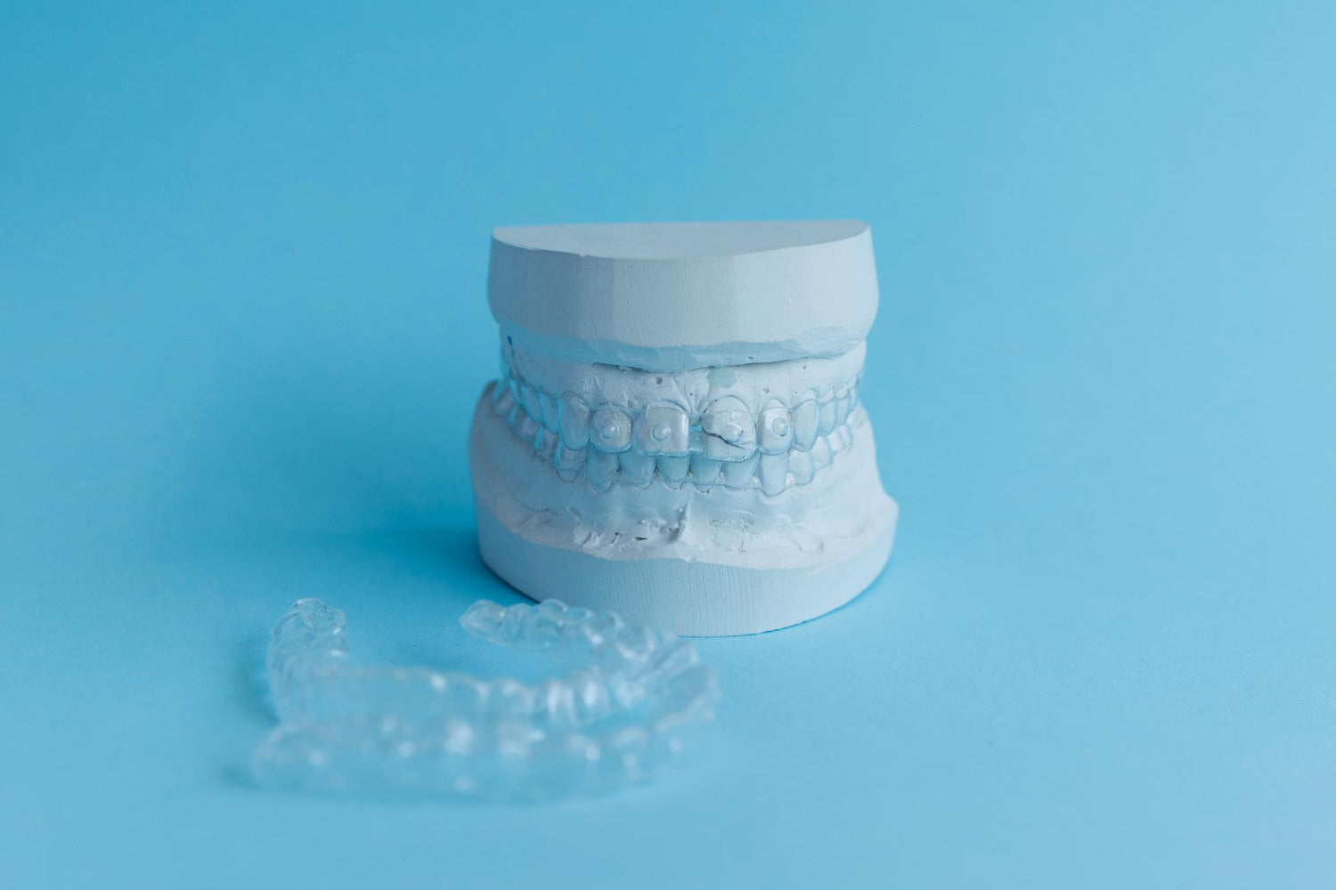How to Choose the Right Sports Mouth Guard for Dental Protection?