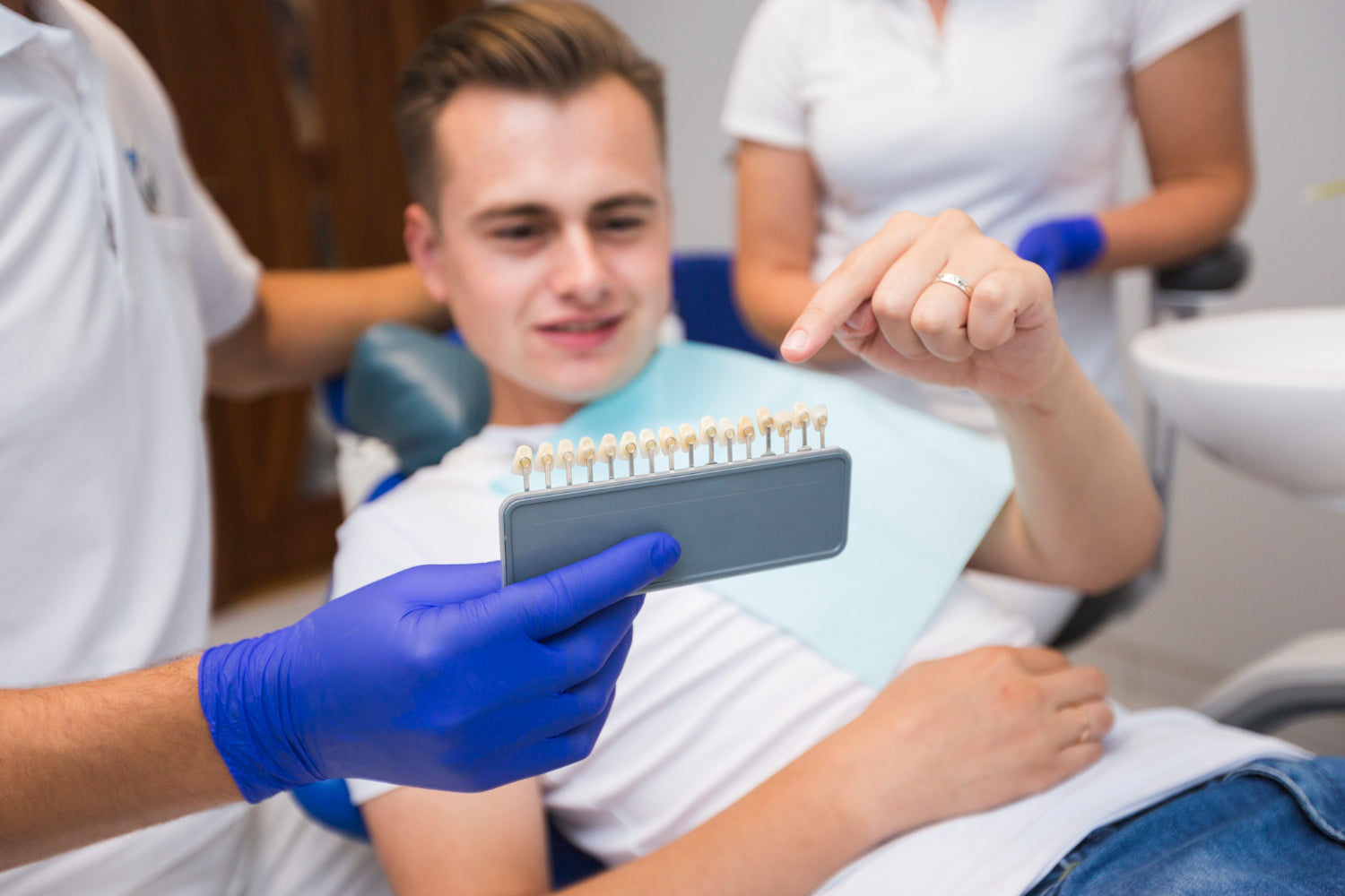 What Are White Zirconia Crowns? Benefits, Uses, and Applications